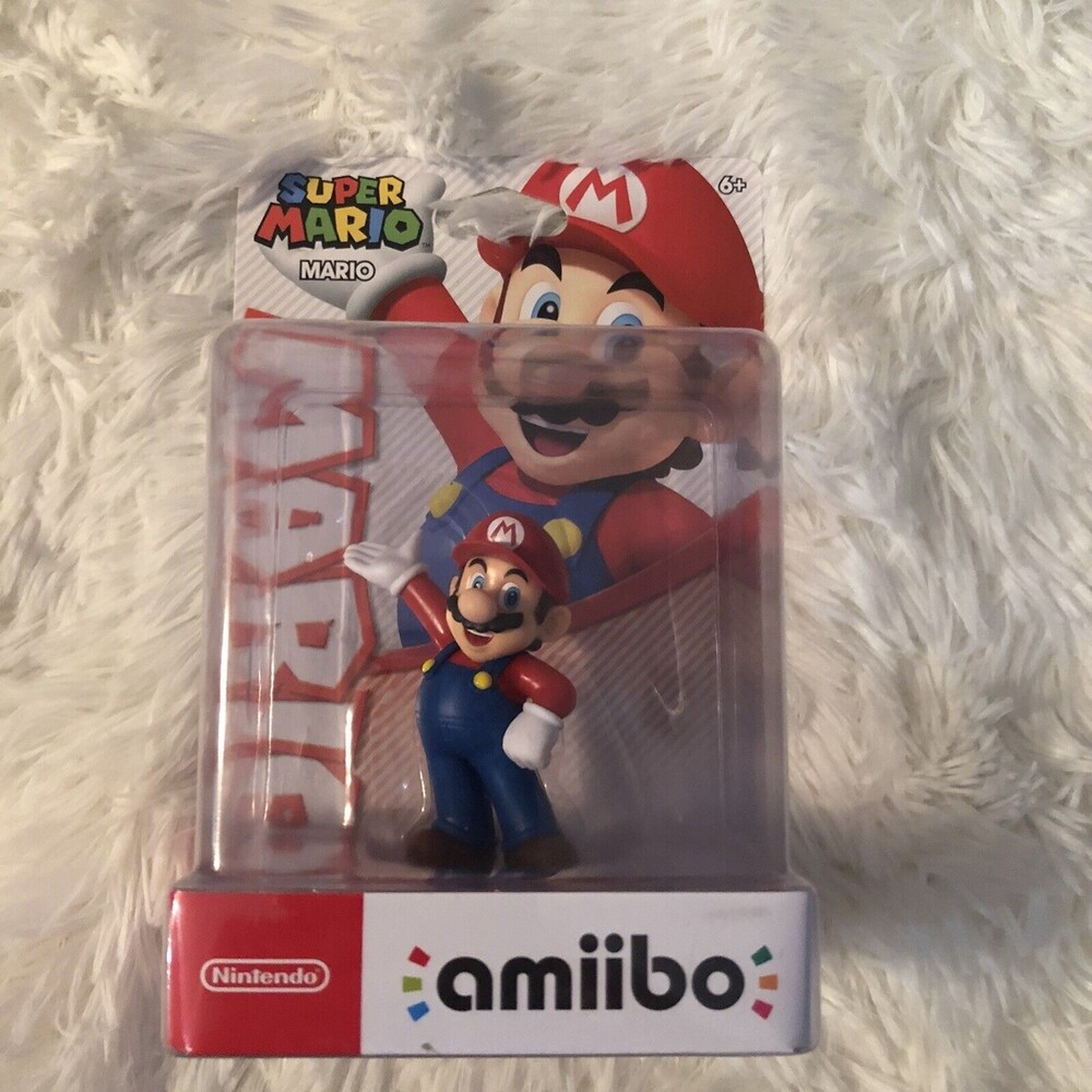 New Nintendo Super Mario Collectible Toy